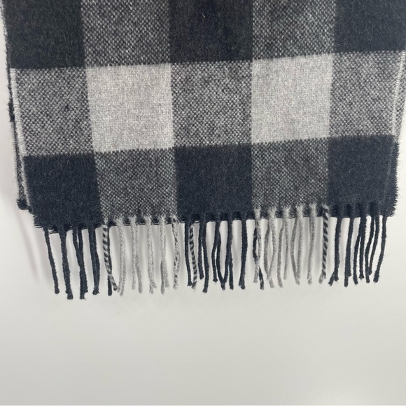 Cashmere Blend Wool Blend Buffalo Check Fringe Scarf 11.5" x 64.25" Outdoor - Picture 3 of 6